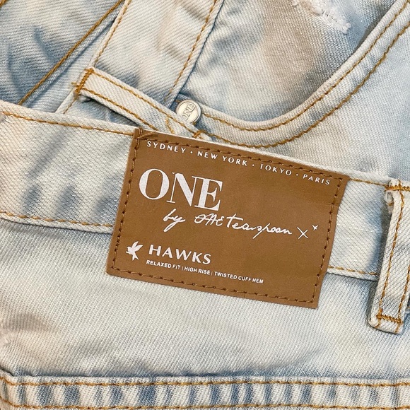 ONE x ONE TEASPOON | Hawks Shorts - Picture 5 of 6